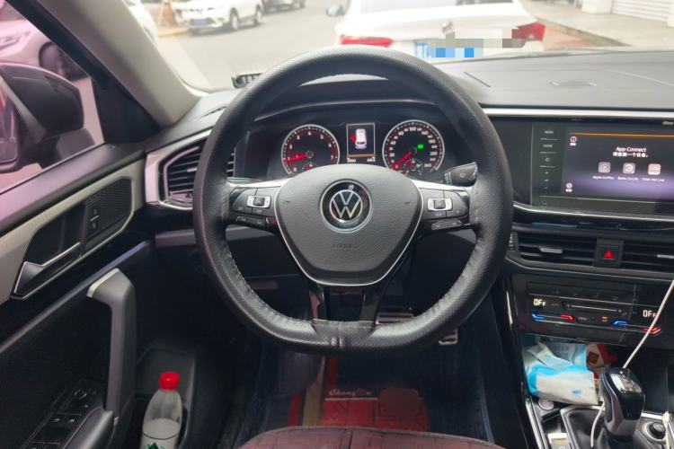 Used Volkswagen Tayron 2020 280TSI Two-Wheel Drive Luxury Connect Edition Steering Wheel