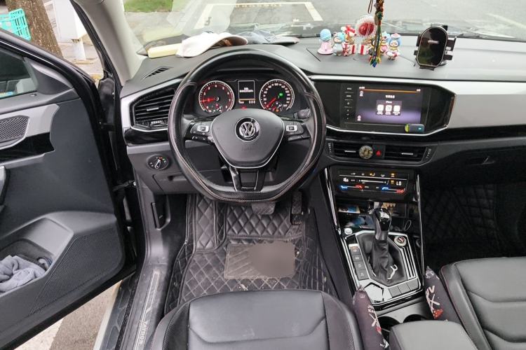 Used Volkswagen Tayron 2020 280TSI Two-Wheel Drive Luxury Connect Edition Steering Wheel