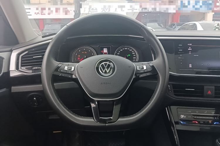Used Volkswagen Tayron 2020 330TSI Two-Wheel Drive Luxury Smart Connectivity Version Steering Wheel