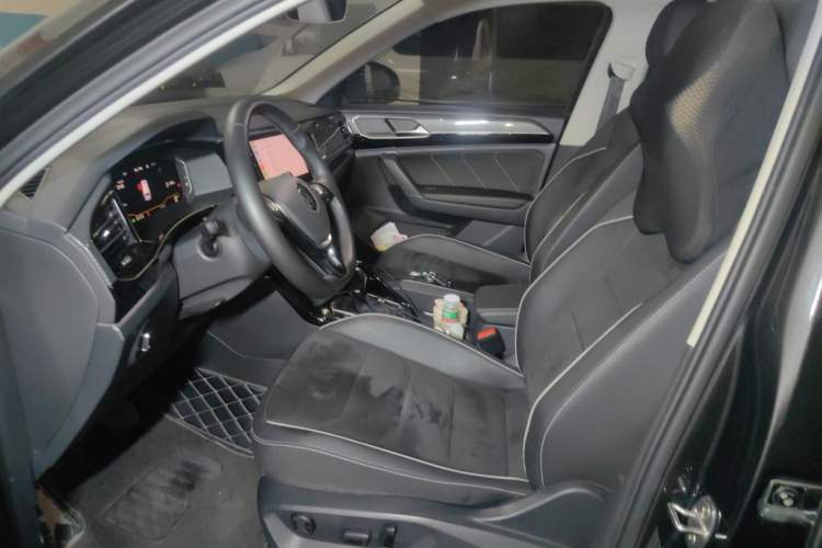 Used Volkswagen Tayron 2020 380TSI Four-Wheel Drive Luxury Connect Pro Edition Driver Seat