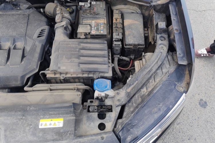 Used Volkswagen Tayron 2020 330TSI Two-Wheel Drive Luxury Connected Pro Edition Engine Bay Left