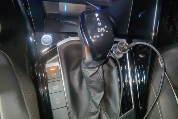 Used Volkswagen Tayron 2020 380TSI Four-Wheel Drive Luxury Connect Pro Edition Gear Lever
