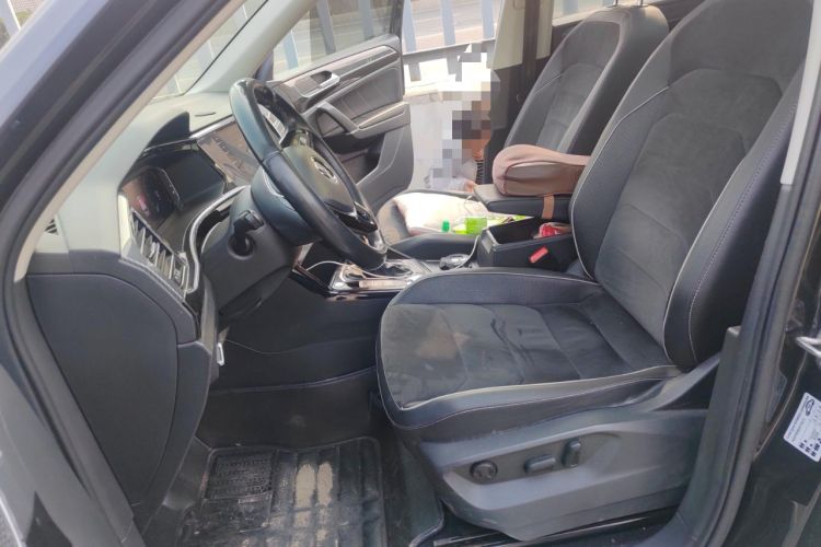 Used Volkswagen Tayron 2020 330TSI Two-Wheel Drive Luxury Connected Pro Edition Left Front Seat