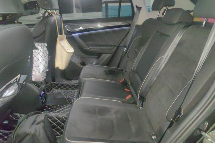 Used Volkswagen Tayron 2020 380TSI Four-Wheel Drive Luxury Connect Pro Edition Left Rear Seat