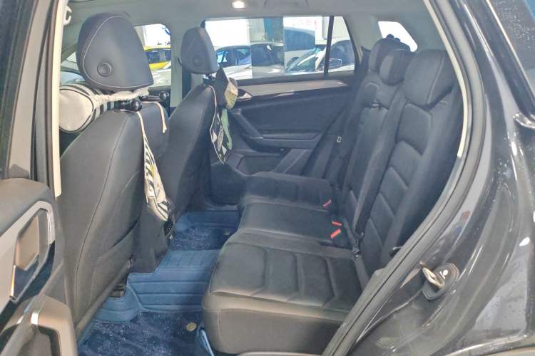 Used Volkswagen Tayron 2020 280TSI Two-Wheel Drive Luxury Connect Edition Left Rear Seat