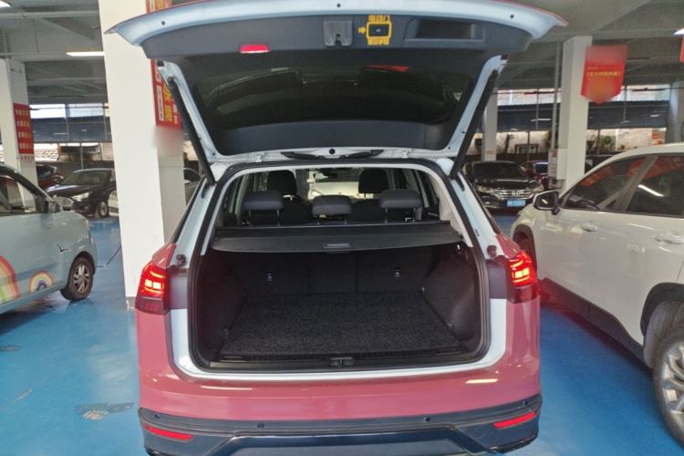 Used Volkswagen Tayron 2020 330TSI Two-Wheel Drive Luxury Connected Pro Edition Trunk