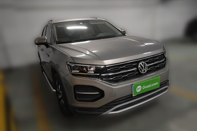 Used Volkswagen Tayron 2020 330TSI Two-Wheel Drive Luxury Smart Connectivity Version Front Right 45 Deg