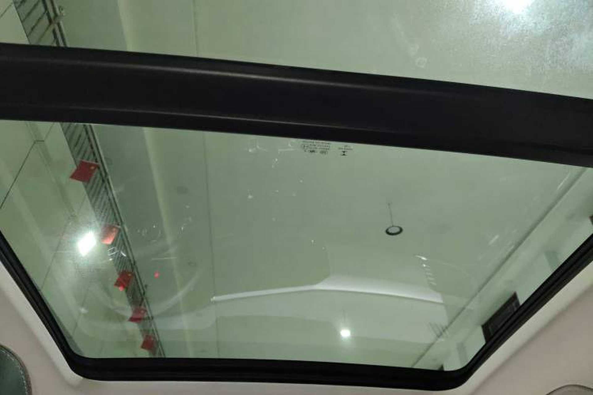 Used Volkswagen Tayron 2020 330TSI Two-Wheel Drive Luxury Smart Connectivity Version Headliner