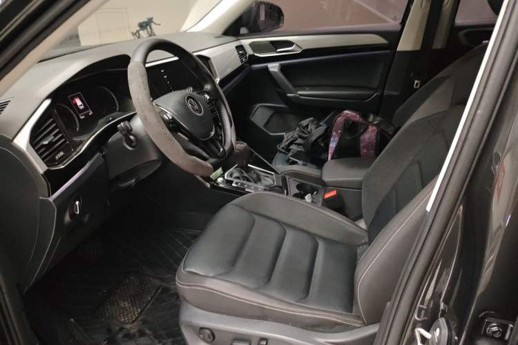 Used Volkswagen Tayron 2020 330TSI Two-Wheel Drive Luxury Smart Connectivity Version Left Front Seat