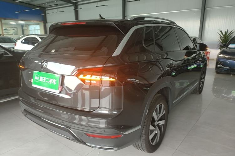 Used Volkswagen Tayron 2020 280TSI Two-Wheel Drive Luxury Connect Edition Rear Right 45 Deg