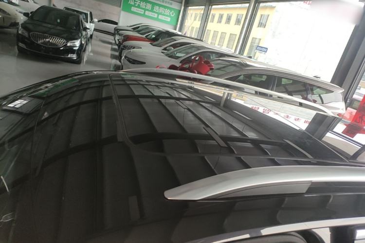 Used Volkswagen Tayron 2020 280TSI Two-Wheel Drive Luxury Connect Edition Roof