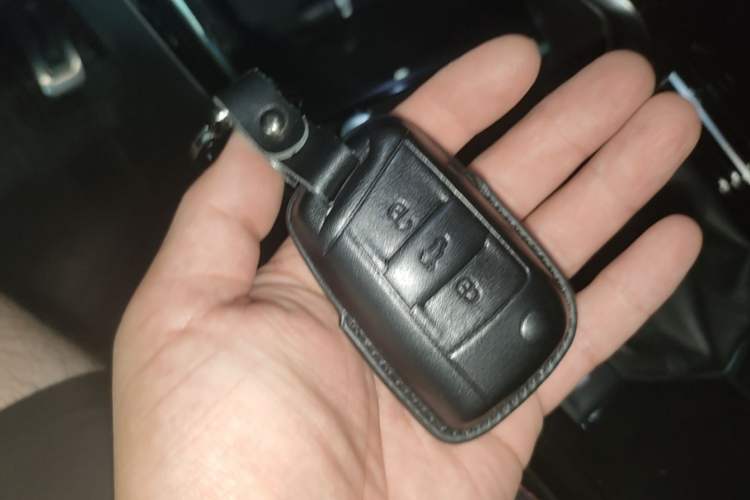 Used Volkswagen Tayron 2020 280TSI Two-Wheel Drive Luxury Connect Edition Vehicle Key