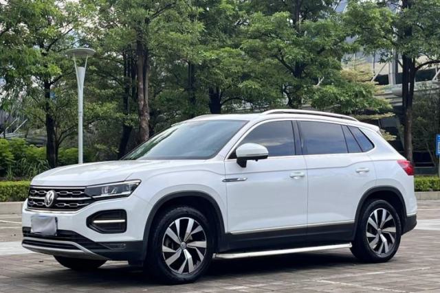 Volkswagen Tayron 2020 330TSI Two-Wheel Drive Luxury Smart Connectivity Version с пробегом