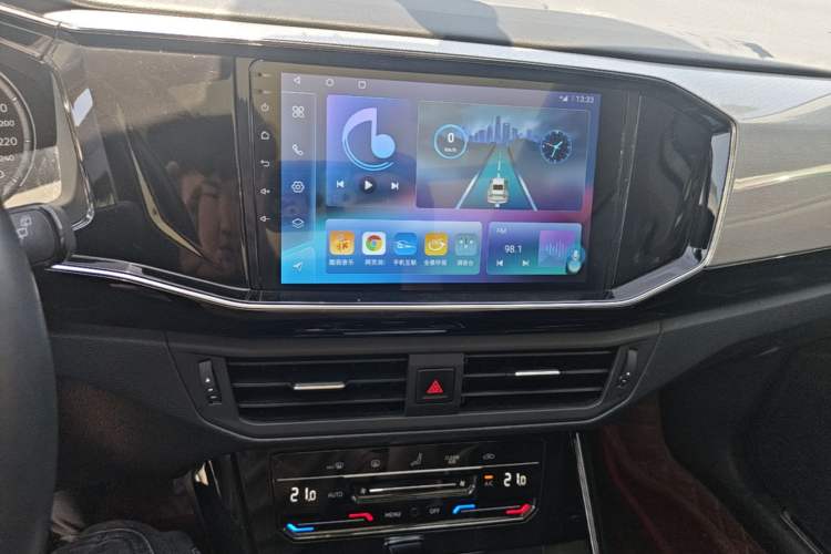 Used Volkswagen Tayron 2020 330TSI Two-Wheel Drive Luxury Smart Connectivity Version Audio And AC Panel