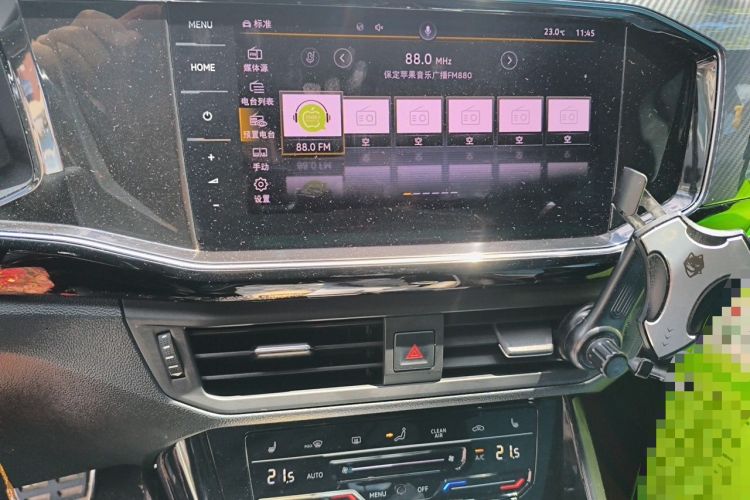 Used Volkswagen Tayron 2020 380TSI All-Wheel Drive R-Line Connected Version Audio And AC Panel