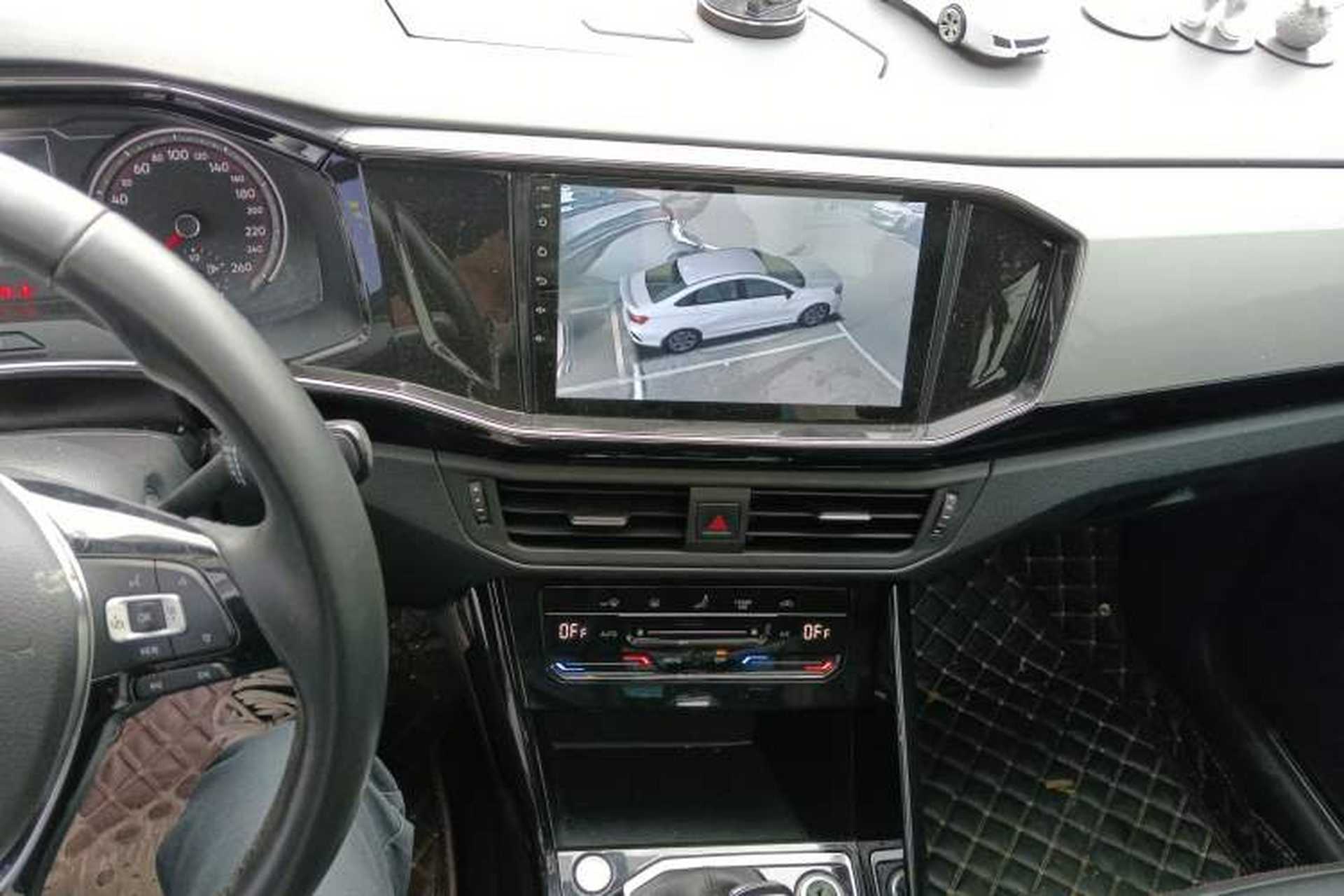 Used Volkswagen Tayron 2020 330TSI Two-Wheel Drive Luxury Smart Connectivity Version Audio And AC Panel