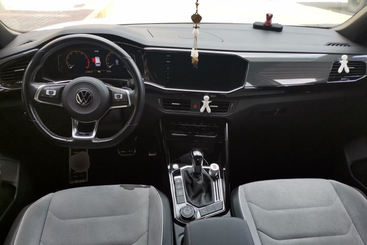 Used Volkswagen Tayron 2020 380TSI All-Wheel Drive R-Line Connected Version Center Console