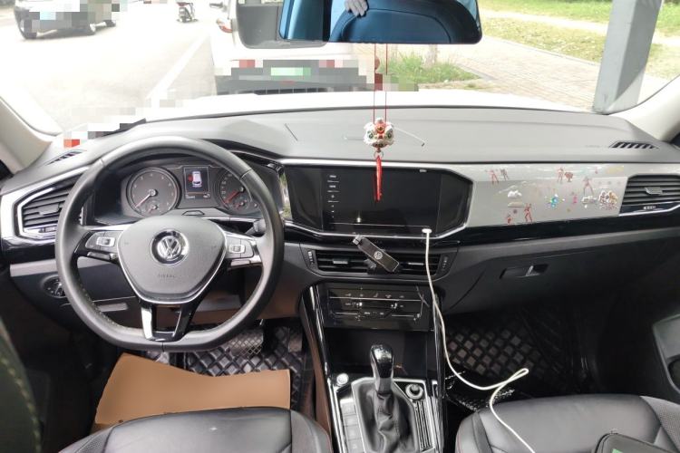 Used Volkswagen Tayron 2020 330TSI Two-Wheel Drive Luxury Smart Connectivity Version Center Console