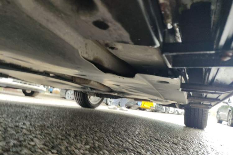 Used Volkswagen Tayron 2020 330TSI Two-Wheel Drive Luxury Connected Pro Edition Chassis Front Left