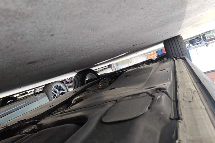 Used Volkswagen Tayron 2020 380TSI All-Wheel Drive R-Line Connected Version Chassis Rear Left