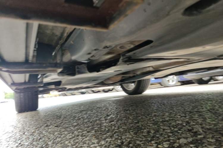 Used Volkswagen Tayron 2020 330TSI Two-Wheel Drive Luxury Connected Pro Edition Chassis Rear Left