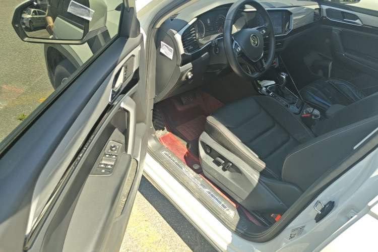Used Volkswagen Tayron 2020 330TSI Two-Wheel Drive Luxury Smart Connectivity Version Driver Seat