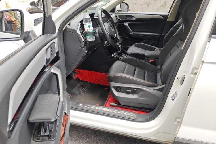 Used Volkswagen Tayron 2020 330TSI Two-Wheel Drive Luxury Smart Connectivity Version Driver Seat