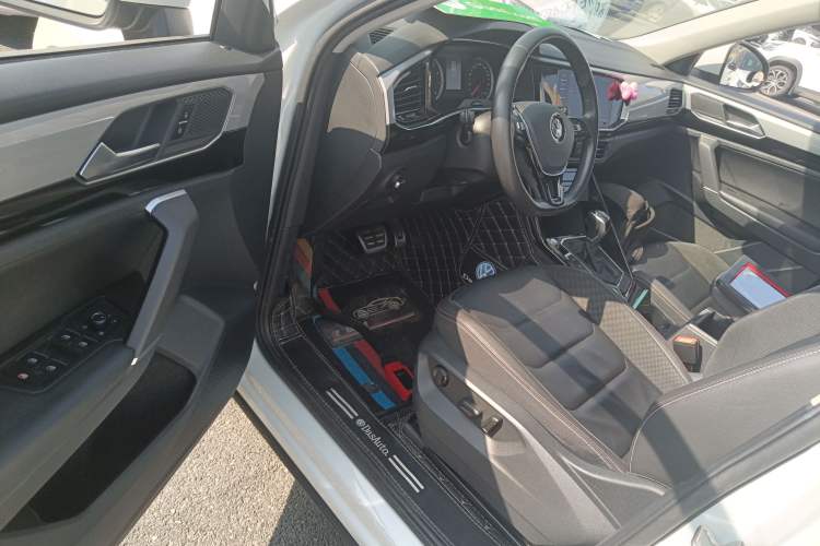 Used Volkswagen Tayron 2020 330TSI Two-Wheel Drive Luxury Smart Connectivity Version Driver Seat