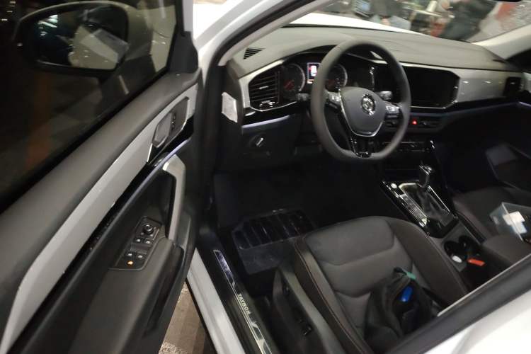 Used Volkswagen Tayron 2020 330TSI Two-Wheel Drive Luxury Smart Connectivity Version Driver Seat