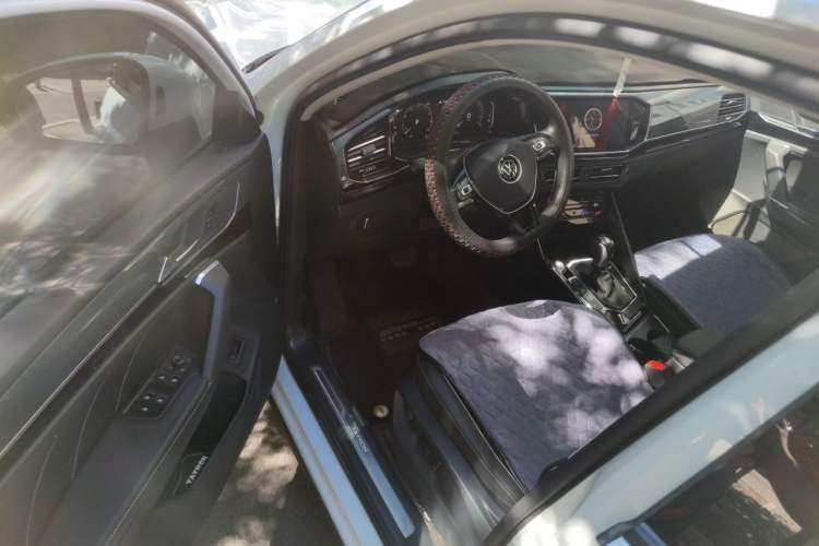 Used Volkswagen Tayron 2020 330TSI Two-Wheel Drive Luxury Connected Pro Edition Driver Seat
