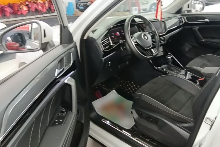 Used Volkswagen Tayron 2020 330TSI Two-Wheel Drive Luxury Connected Pro Edition Driver Seat