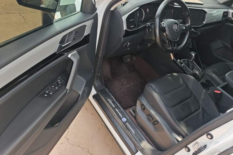 Used Volkswagen Tayron 2020 330TSI Two-Wheel Drive Luxury Smart Connectivity Version Driver Seat