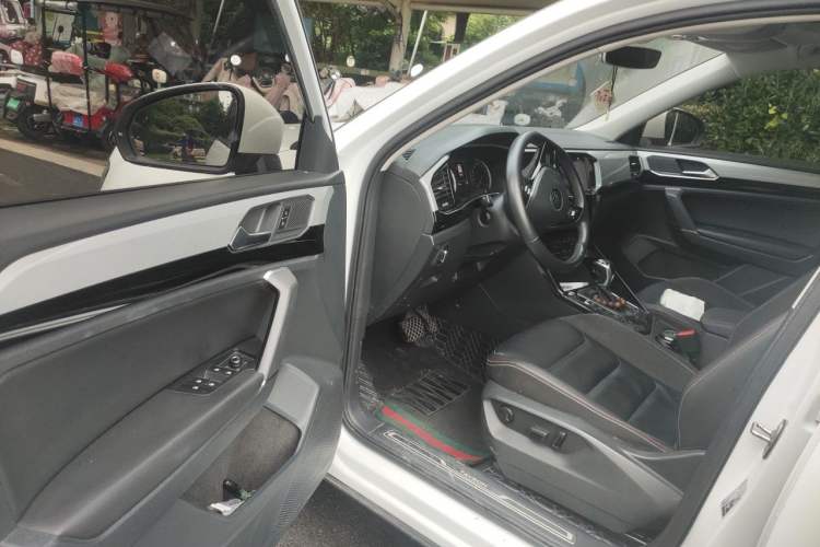 Used Volkswagen Tayron 2020 330TSI Two-Wheel Drive Luxury Smart Connectivity Version Driver Seat