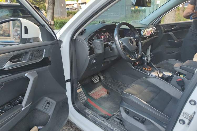 Used Volkswagen Tayron 2020 330TSI Two-Wheel Drive Luxury Connected Pro Edition Driver Seat