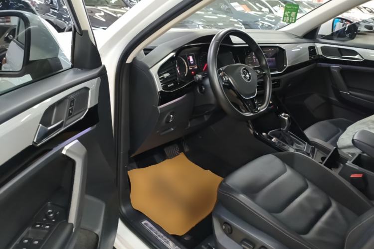 Used Volkswagen Tayron 2020 280TSI Two-Wheel Drive Luxury Connect Edition Driver Seat