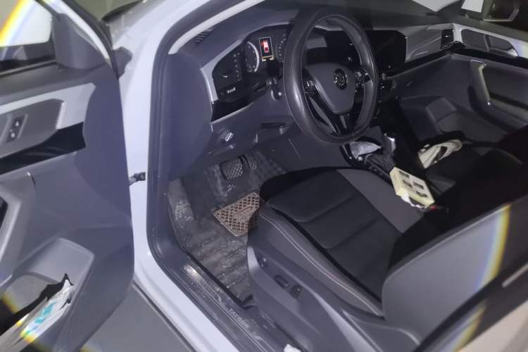 Used Volkswagen Tayron 2020 330TSI Two-Wheel Drive Luxury Smart Connectivity Version Driver Seat
