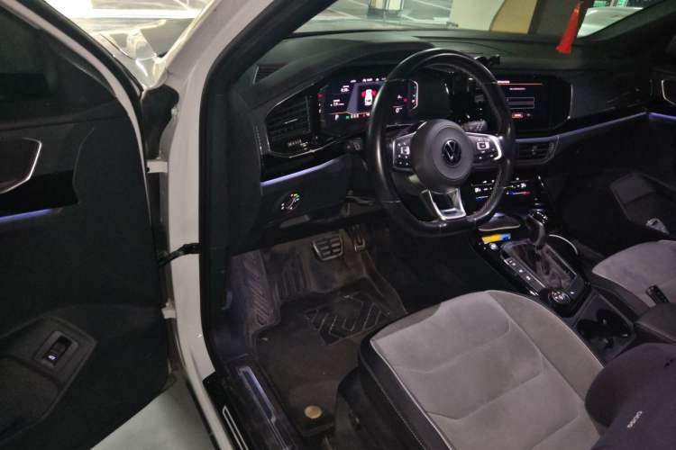 Used Volkswagen Tayron 2020 380TSI All-Wheel Drive R-Line Connected Version Driver Seat