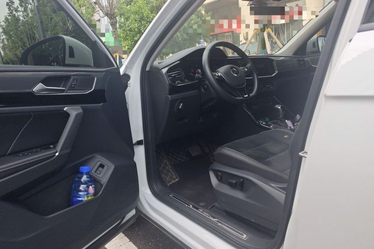 Used Volkswagen Tayron 2020 330TSI Two-Wheel Drive Luxury Connected Pro Edition Driver Seat