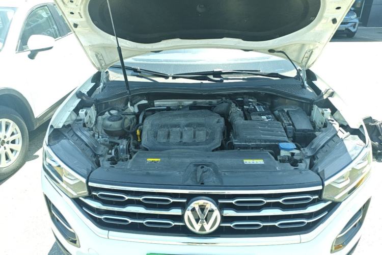 Used Volkswagen Tayron 2020 330TSI Two-Wheel Drive Luxury Smart Connectivity Version Engine Bay