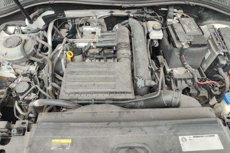 Used Volkswagen Tayron 2020 280TSI Two-Wheel Drive Luxury Connect Edition Engine Bay