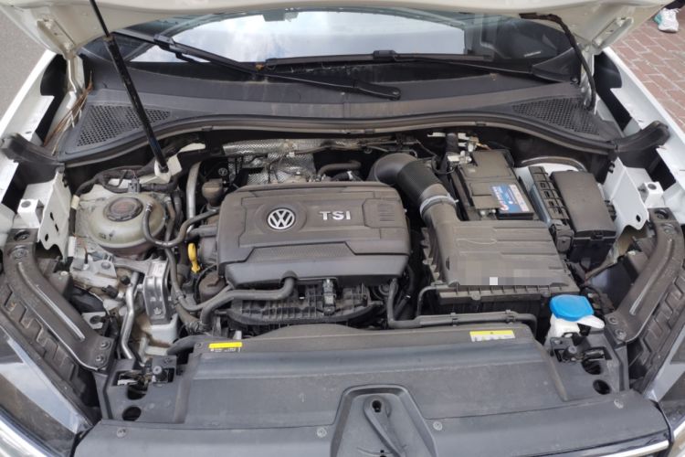 Used Volkswagen Tayron 2020 380TSI All-Wheel Drive R-Line Connected Version Engine Bay