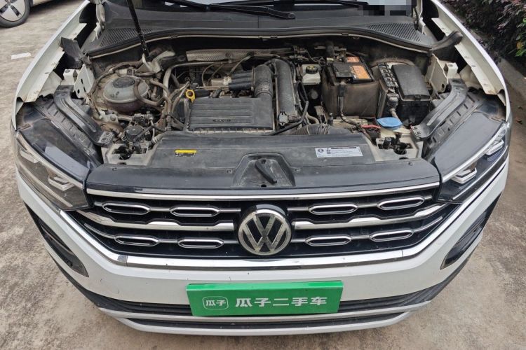 Used Volkswagen Tayron 2020 280TSI Two-Wheel Drive Luxury Connect Edition Engine Bay