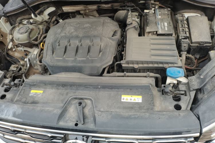 Used Volkswagen Tayron 2020 330TSI Two-Wheel Drive Luxury Smart Connectivity Version Engine Bay