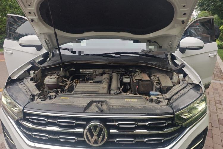 Used Volkswagen Tayron 2020 280TSI Two-Wheel Drive Luxury Connect Edition Engine Bay