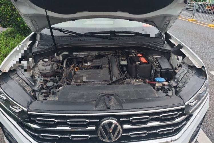 Used Volkswagen Tayron 2020 280TSI Two-Wheel Drive Luxury Connect Edition Engine Bay