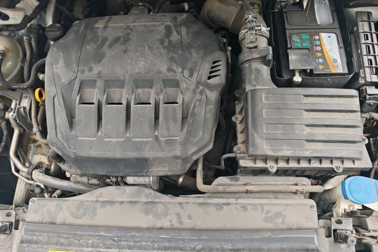 Used Volkswagen Tayron 2020 330TSI Two-Wheel Drive Luxury Smart Connectivity Version Engine Bay