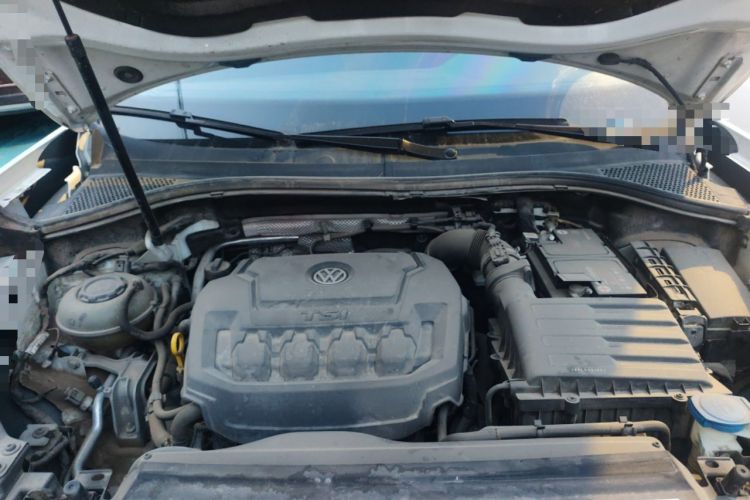 Used Volkswagen Tayron 2020 330TSI Two-Wheel Drive Luxury Smart Connectivity Version Engine Bay