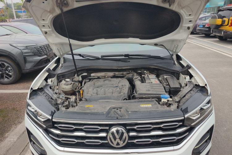 Used Volkswagen Tayron 2020 330TSI Two-Wheel Drive Luxury Smart Connectivity Version Engine Bay