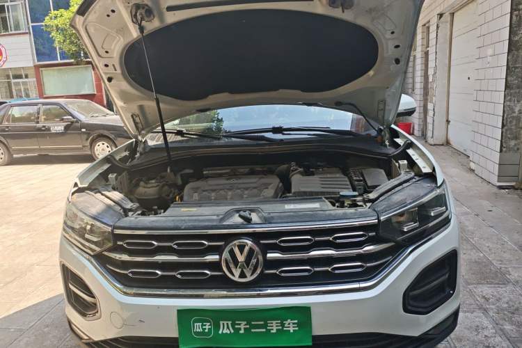Used Volkswagen Tayron 2020 330TSI Two-Wheel Drive Luxury Smart Connectivity Version Engine Bay