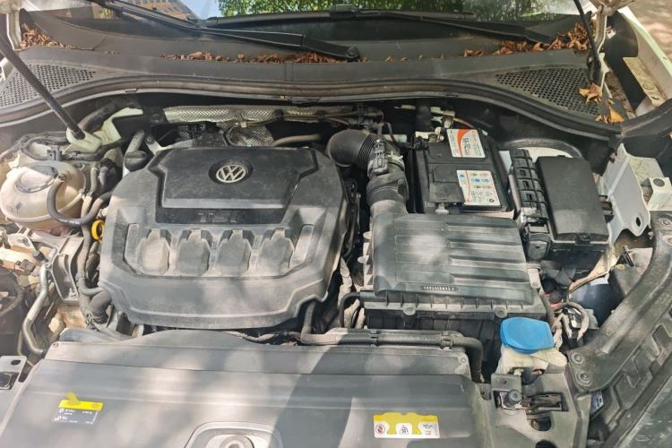 Used Volkswagen Tayron 2020 330TSI Two-Wheel Drive Luxury Smart Connectivity Version Engine Bay